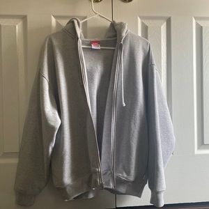 TNA ARITZIA  Extra Fleece Mega Zip-Up Hoodie (size 1)